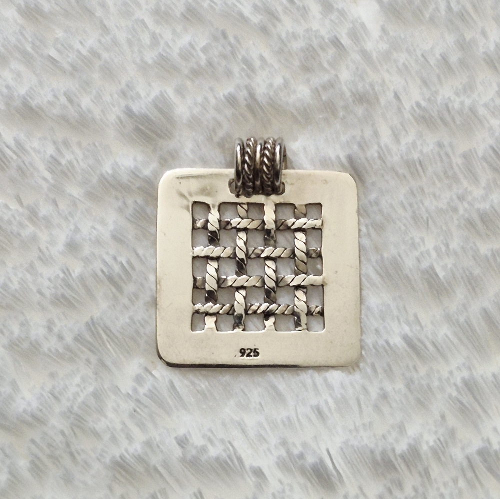 925 Vintage Sterling Silver Woven Square Pendant - Picture 5 of 7